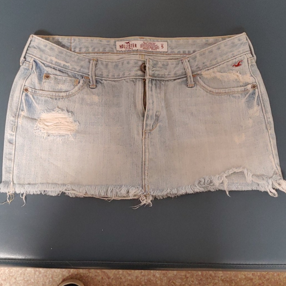 Hollister jean skirt